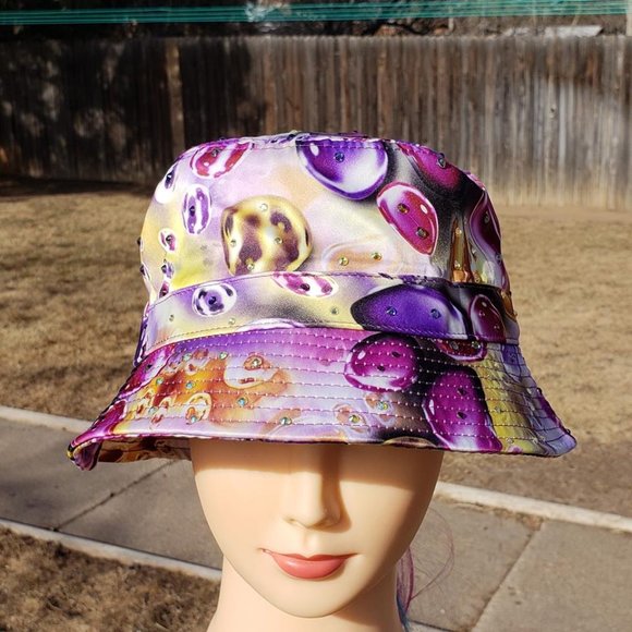 Ladies Purple BLING Bucket Hat NEW - Picture 1 of 4